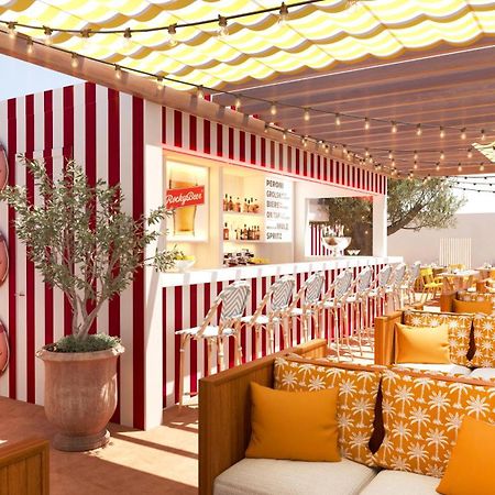 Rockypop Marseille Hotel Exterior photo